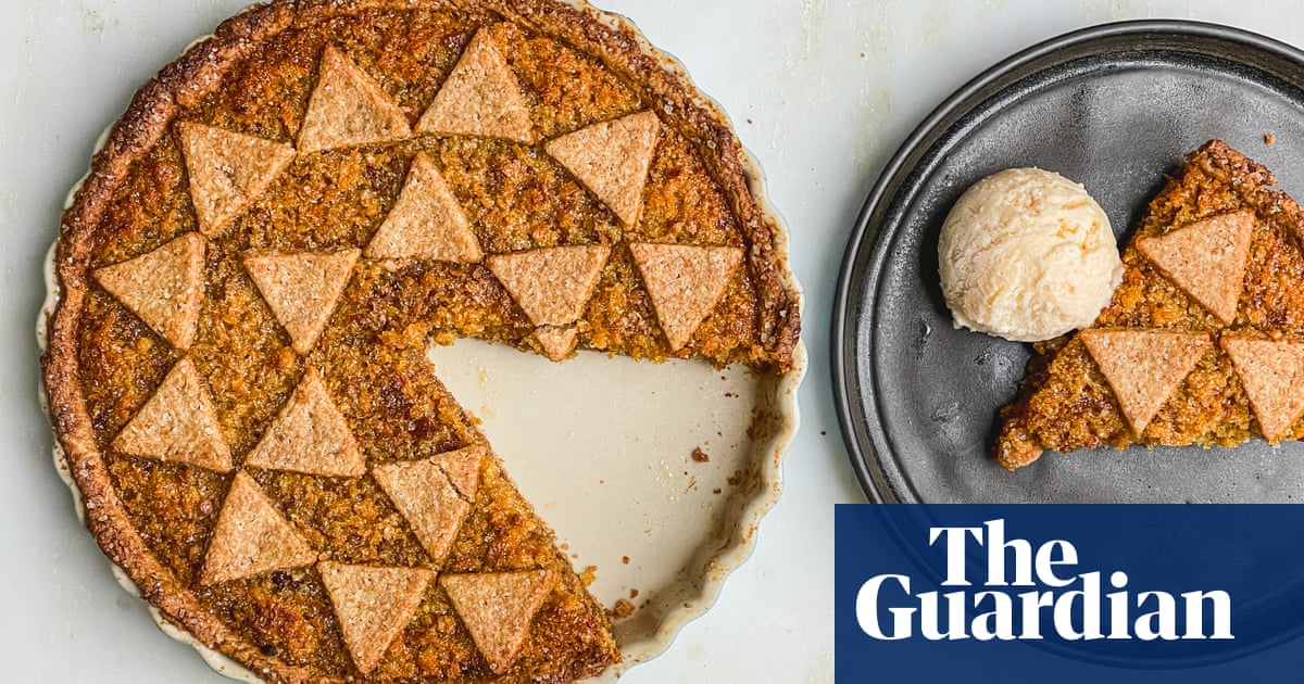 How to turn an old bread crust into a delectable British pudding – recipe | Food How to turn an old bread crust into a delectable British pudding – recipe | Food