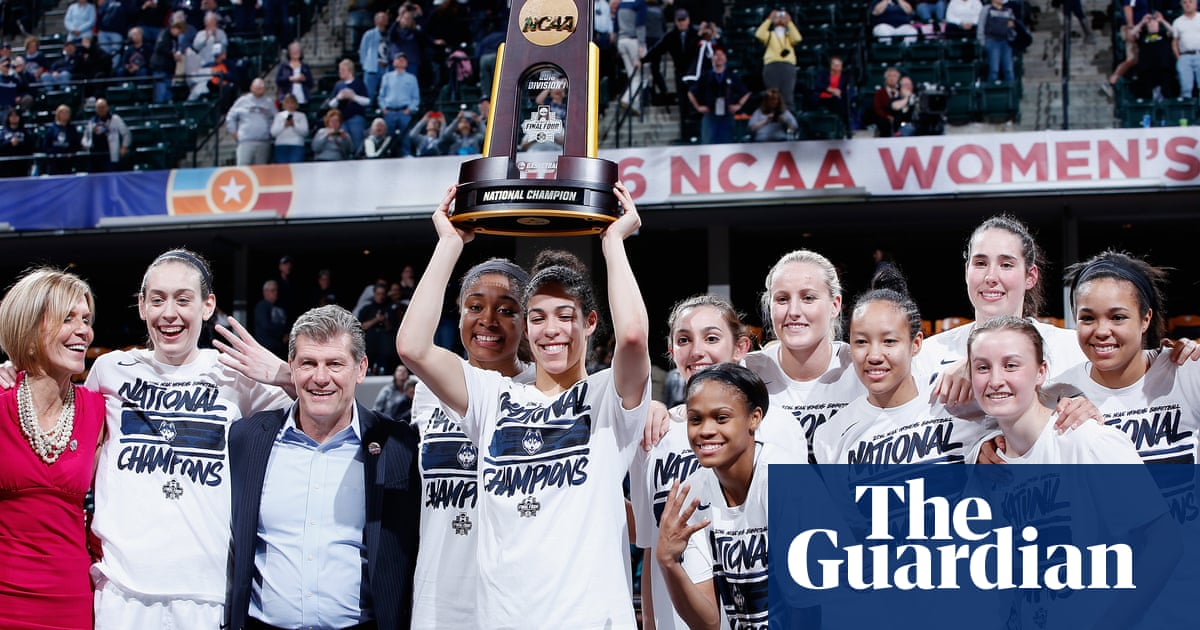 Женската баскетболна династия на UConn беше невероятна сила за разлика