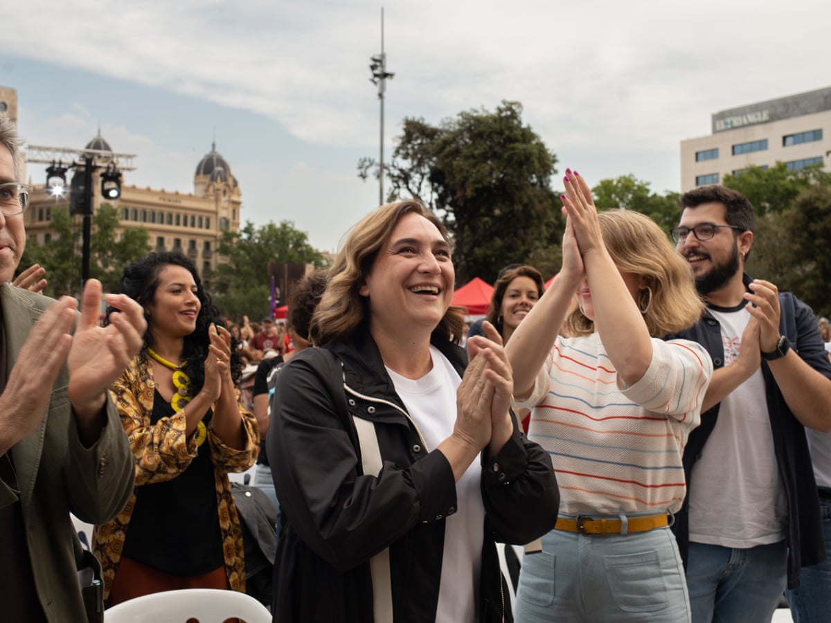 They say I should clean floors': Barcelona's working-class, leftwing mayor Ada Colau fights for third term | Barcelona | The Guardian