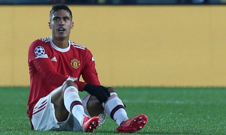 Raphael Varane had to come off early against Atalanta with a hamstring injury.