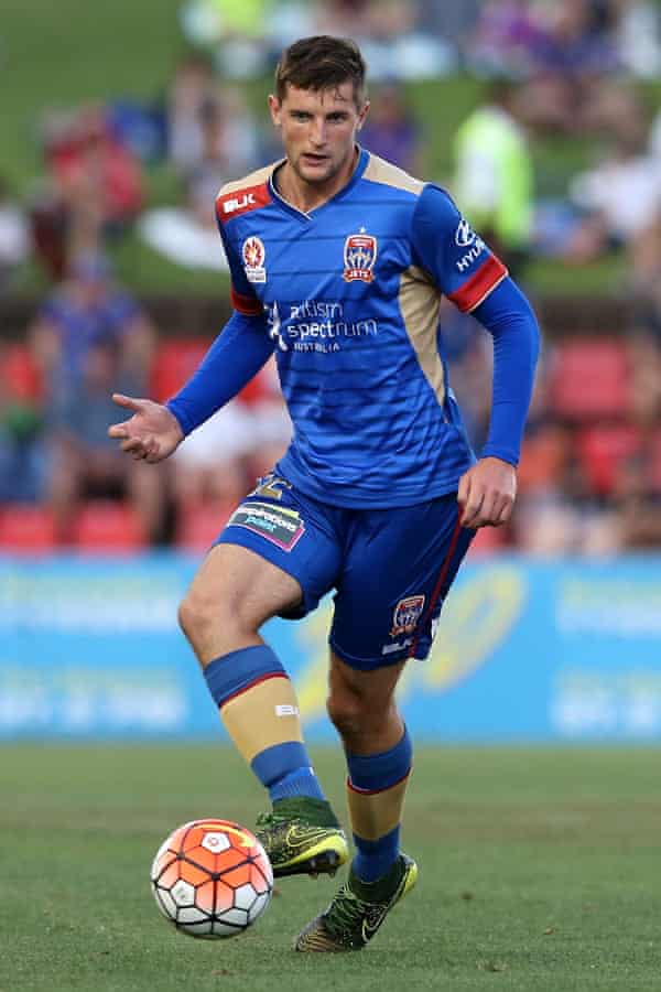 Andy Brennan in atcion for Newcastle Jets in 2016.