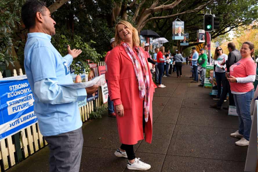 Australia federal election 2022 live: court orders misleading signs can be removed as Morrison and Albanese cast their votes | Australian election 2022 5 pic