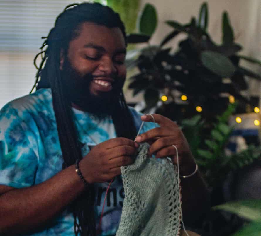 Knitter Vincent Williams Jr
