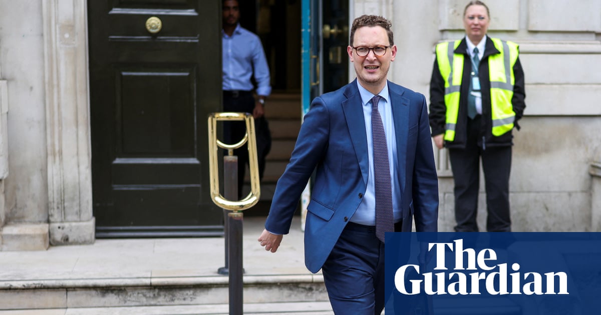 Darren Jones says he will not challenge Andy Burnham for Labour leadership