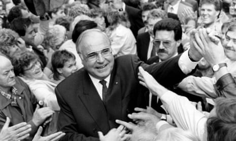 Helmut Kohl in 1990 being cheered by thousands who had gathered in Thuringia, in a rally for the forthcoming East German state elections. 