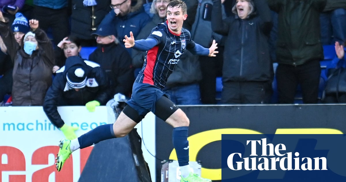 Scottish roundup: abuse of Charles-Cook overshadows Wright’s strike