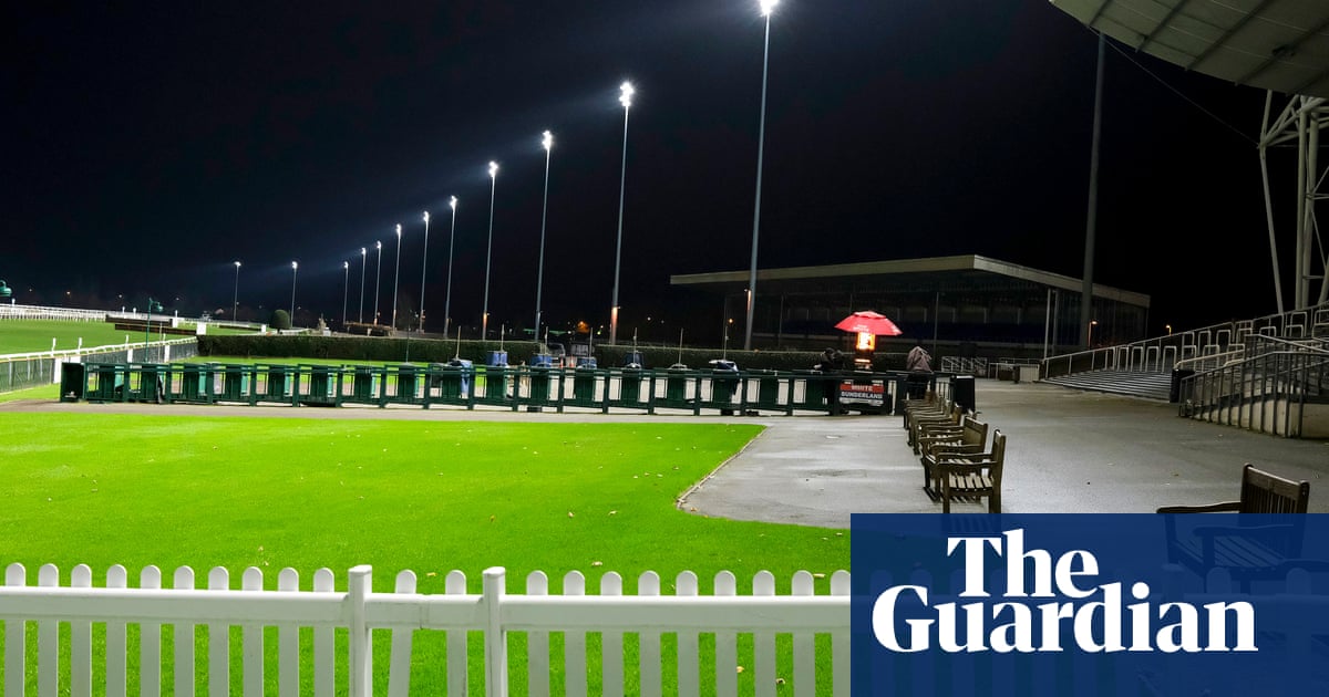 Talking Horses: racecourses to waive bookies fees when spectators return