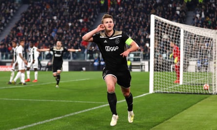 Juventus Edge Ahead Of Psg In Race To Sign Matthijs De Ligt From Ajax Juventus The Guardian