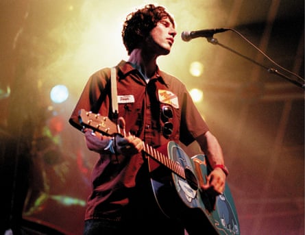 Gruff Rhys on stage with Super Furry Animals in 1999.