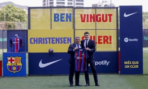 FC Barcelona president Joan Laporta, left, and Danish defender Andreas Christensen pose for the media during his official presentation after signing for FC Barcelona in Barcelona, Spain, Thursday, July. 7, 2022. (AP Photo/Joan Monfort)