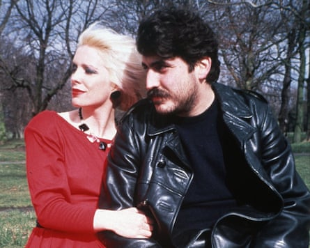 Margi Clarke and Alfred Molina