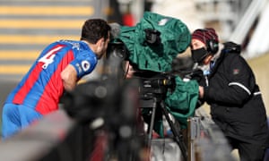 Luka Milivojevic of Crystal Palace celebrates after opening the scoring.