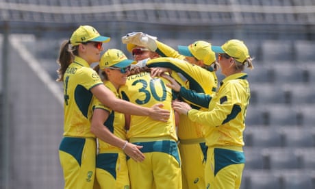 Tayla Vlaeminck returns as Australia thrash Bangladesh in opening T20