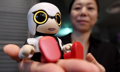 The Kirobo Mini is equipped with artificial intelligence and a built-in camera so it can recognise the face of the person speaking.