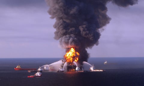 The blaze on Deepwater Horizon in April 2010.