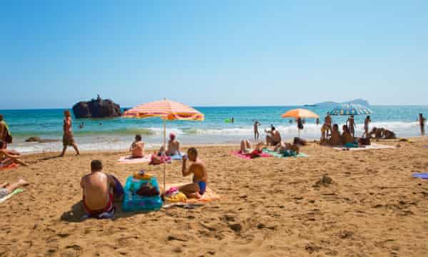 Get Holiday Guide To Ibiza The Best Beaches Clubs Hotels Bars And Desktop Wallpaper Wallpaper Holiday Guide To Ibiza The Best Beaches Clubs Hotels Bars And For iPhone