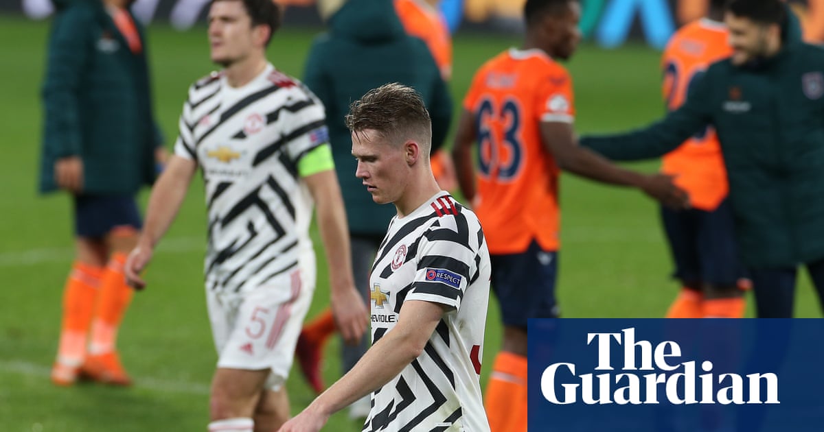 Manchester United malaise, pressing and handball – Football Weekly Extra
