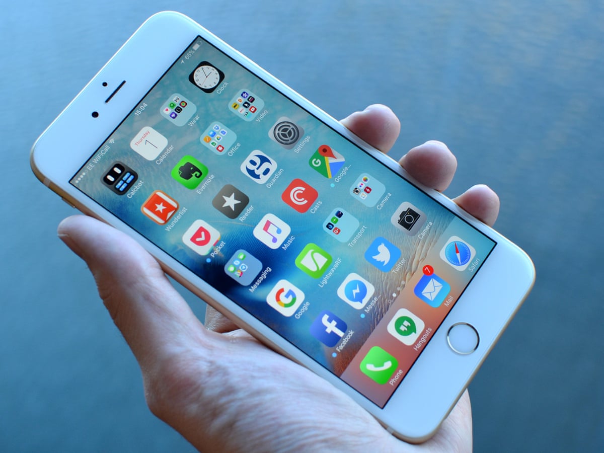 iPhone 6S Plus review: barely better than the iPhone 6 Plus | iPhone 6S |  The Guardian