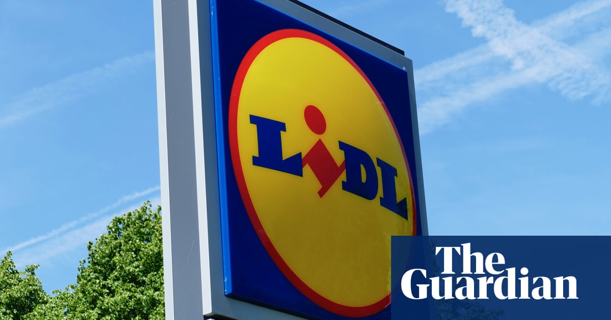 Lidl to sell ‘stunted’ fruit and vegetables amid UK drought