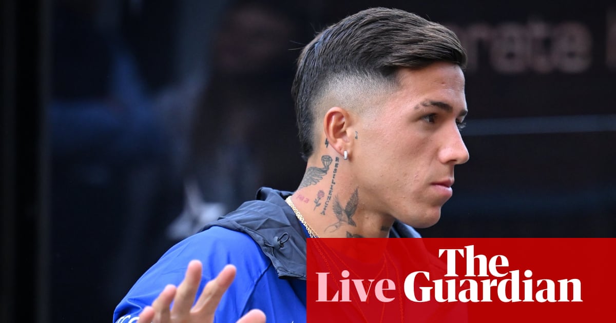 Football transfer deadline day: Manchester City move for Fernández, Newcastle seal £51m deal, and more