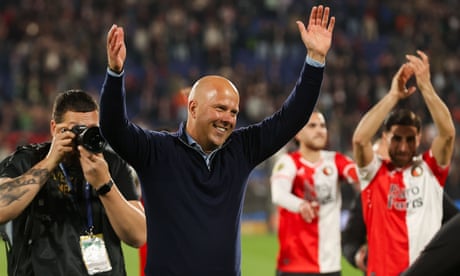 ‘Give him a statue’: Feyenoord’s five-star farewell continues for Arne Slot