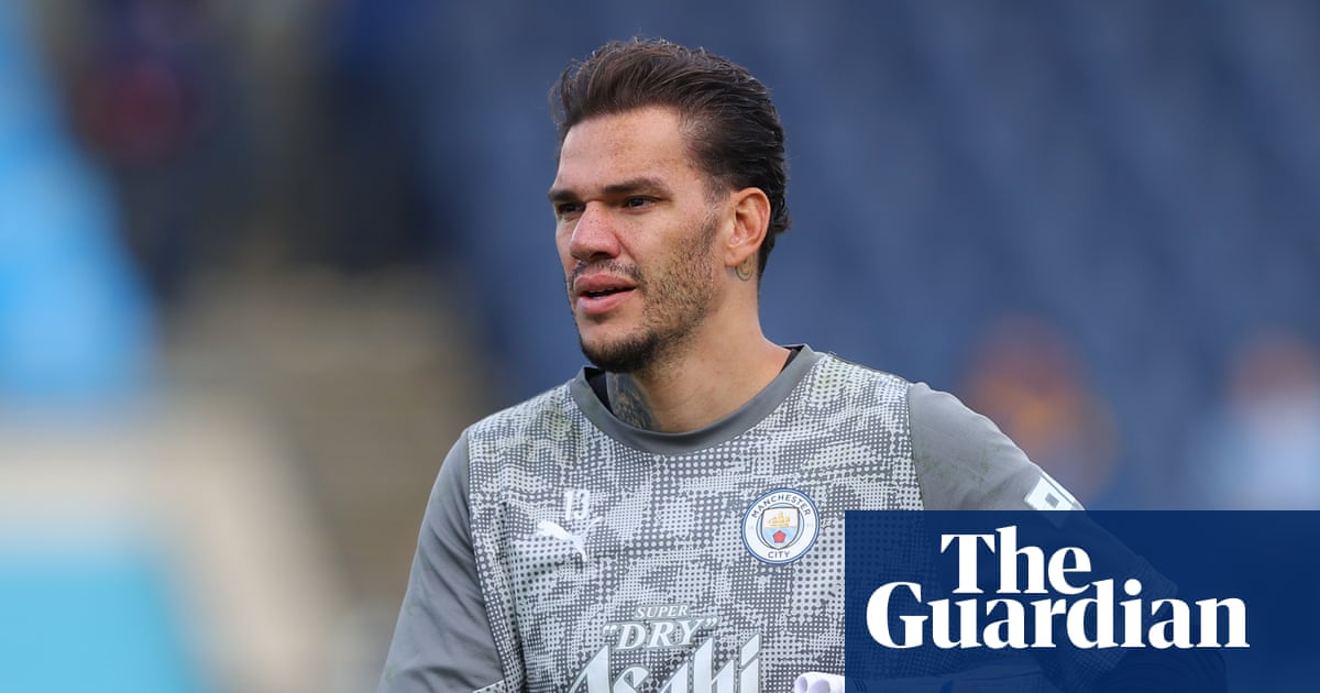 Manchester City to sell Ederson to Fenerbahce if they land Donnarumma