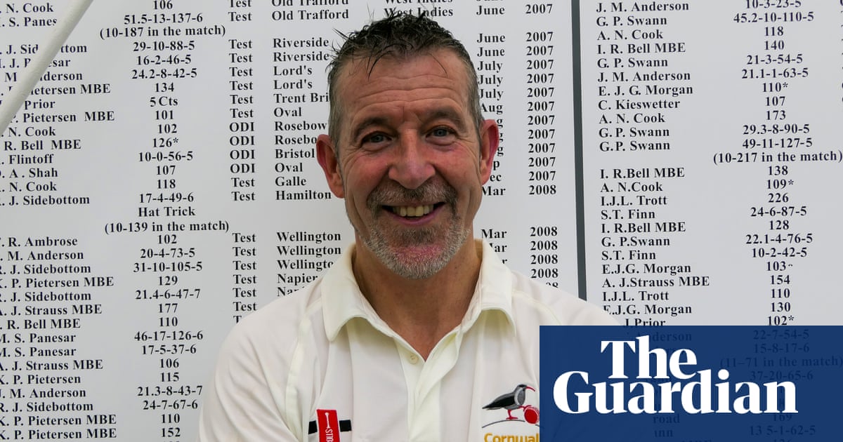 As good as any feeling I had in football': Nigel Martyn on swapping goalkeeping for a red England cricket cap