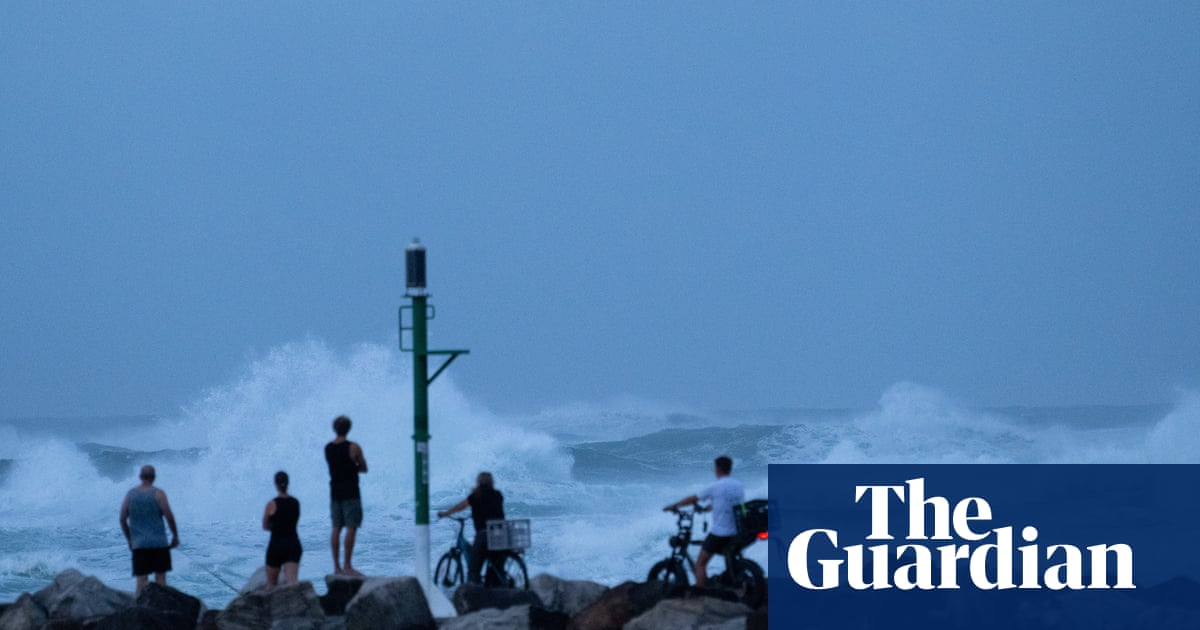 ‘Prepare for the worst’: northern NSW warned Cyclone Alfred’s impact could rival devastating 2022 floods | Tropical Cyclone Alfred ‘Prepare for the worst’: northern NSW warned Cyclone Alfred’s impact could rival devastating 2022 floods | Tropical Cyclone Alfred