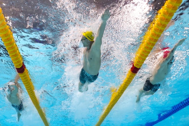 Elijah Winnington in action during a 200m freestyle heat.