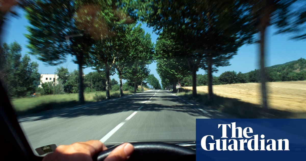 Driving licence deal offers relief for Britons living in France