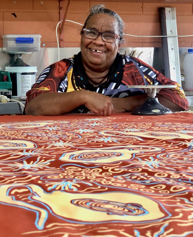 Philomena Yeatman from Yarrabah Arts & Cultural Precinct with a textile design.