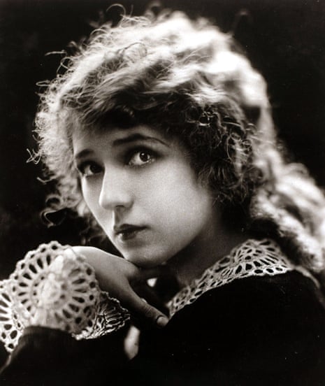‘Powerful behind the scenes and loved by millions’ … Mary Pickford.