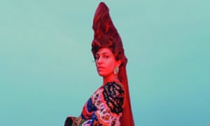 Lafawndah, the Egyptian-Iranian London-based singer-songwriter