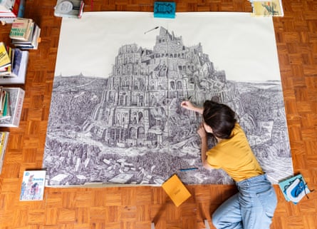Ana Aragão drawing a Tower of Babel.