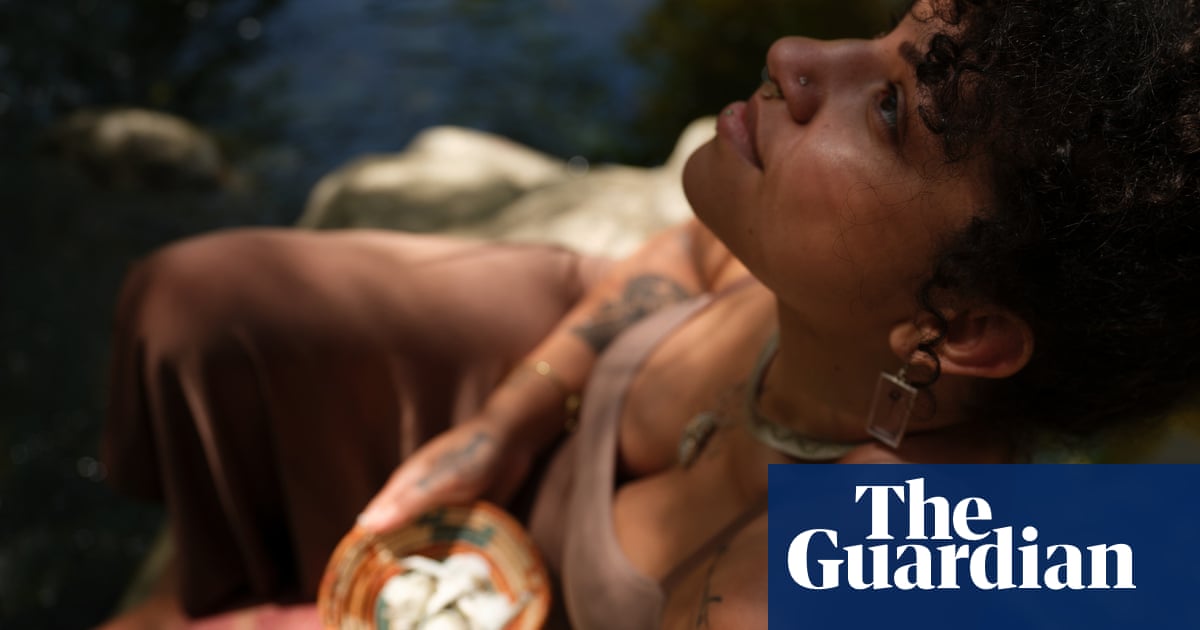 Is it safe to use magic mushrooms while pregnant? One woman's quest raises questions