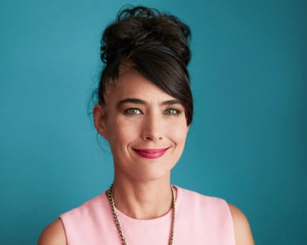 Kathleen Hanna hosts Music Makes Us.