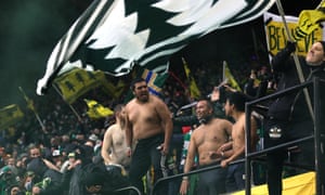 Timbers fans celebrate the equalizer.