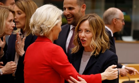 Italy's prime minister Giorgia Meloni, right, speaks with European Commission president Ursula von der Leyen during a round table meeting at an EU summit in Brussels, 17 April 17, 2024. 