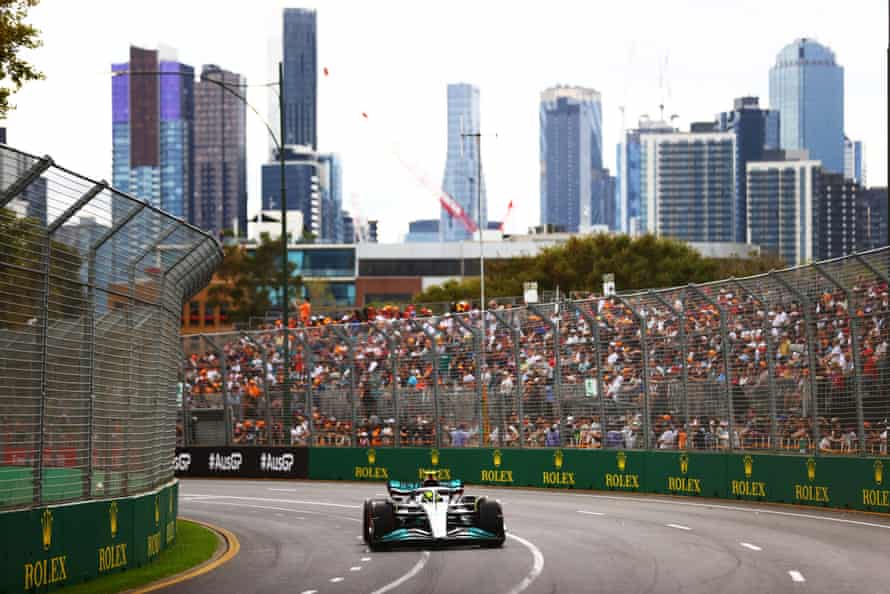 احتل لويس هاميلتون المركز الخامس في الجولة التأهيلية