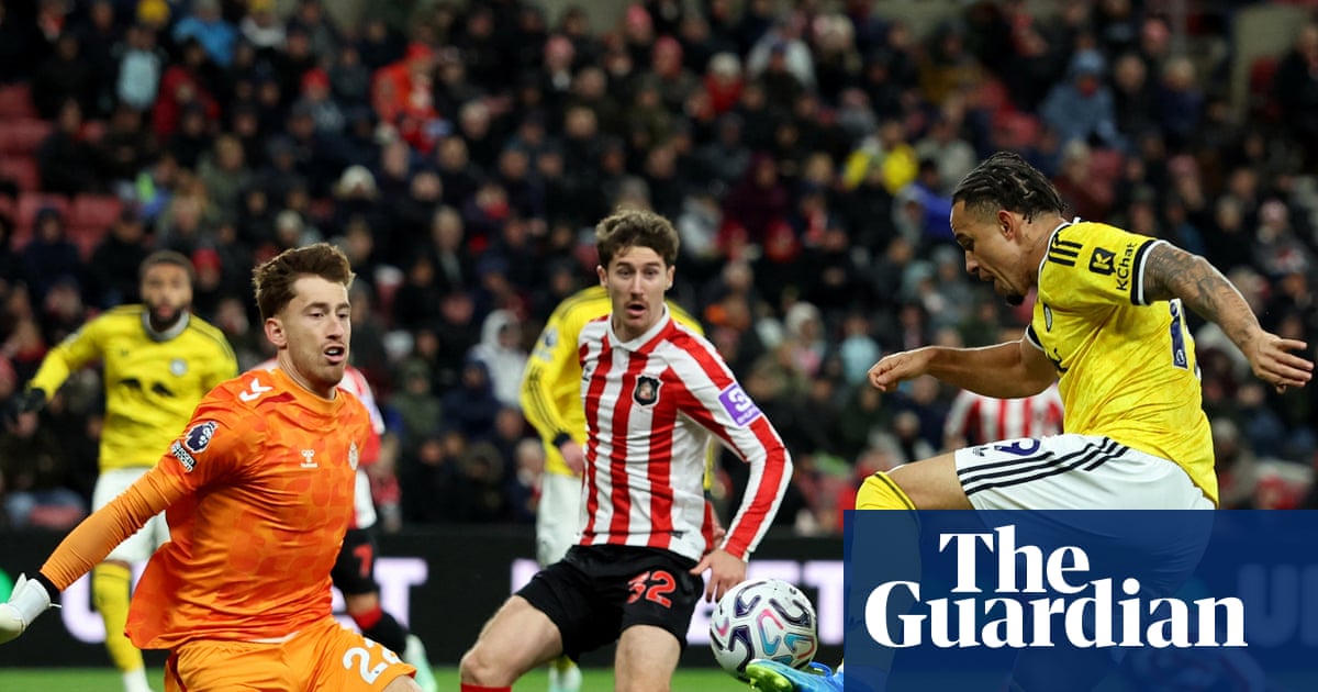 Roefs and Trafford stand firm as Sunderland and Leeds battle for point