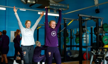 Dawn Scott and Hannah Hampton of England’s women’s team during a gym session in 2020