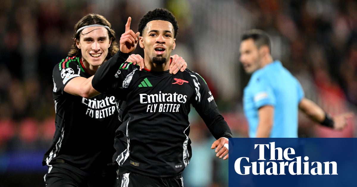 Arsenal advances Champions League last 16 after Nwaneri's goal