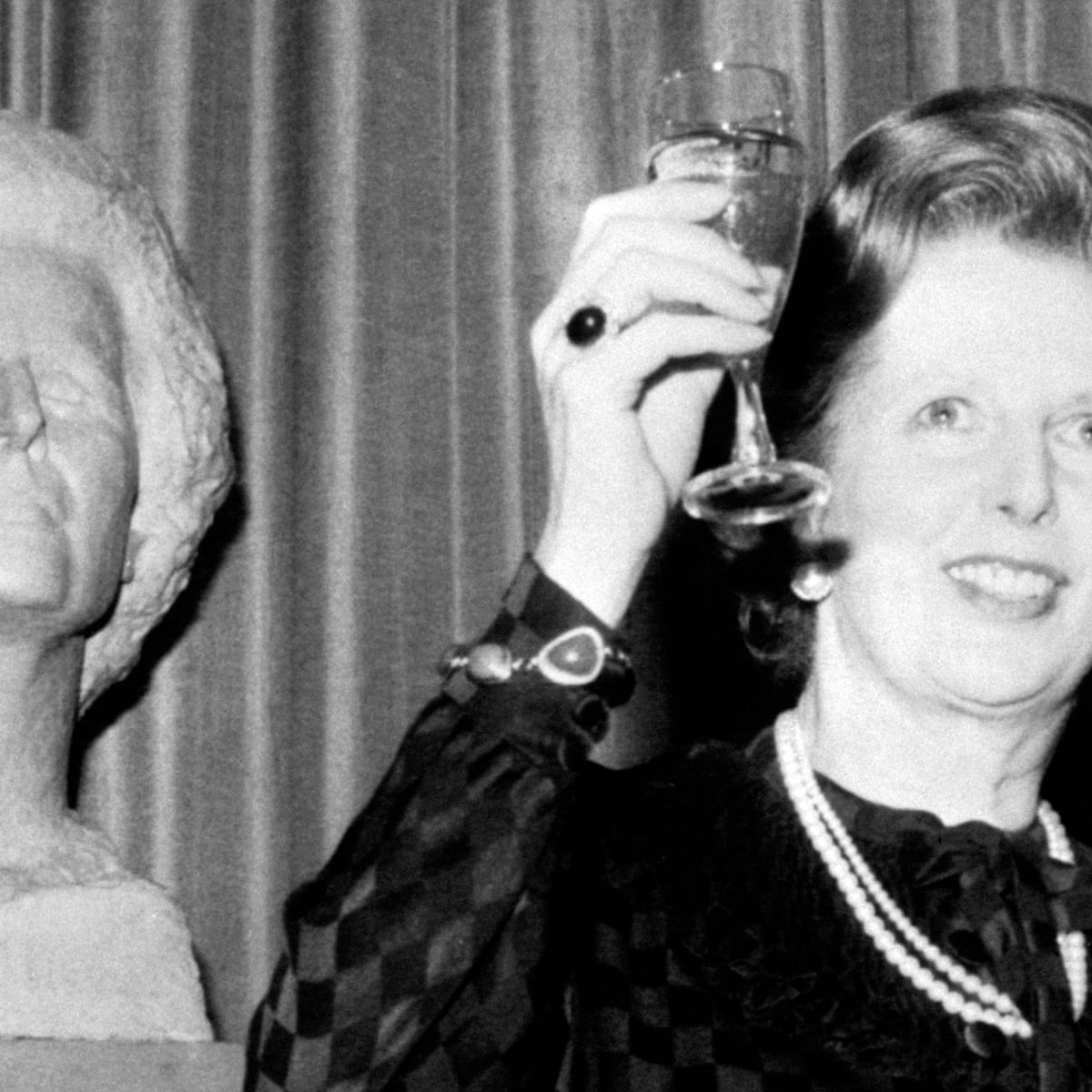 Thatcher Fought To Preserve Women Only Oxford College Margaret Thatcher The Guardian
