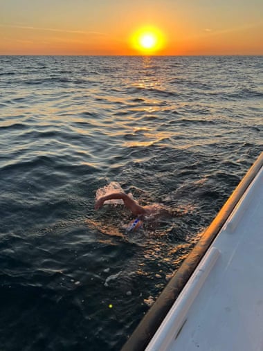 Brendan Cullen battles tough tides to swim the Channel