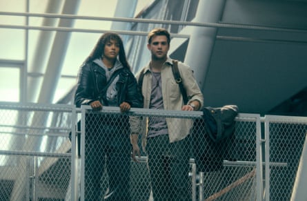 Leo Woodall as Edward Brooks with Quintessa Swindell as Taylah Sanders in Prime Target.