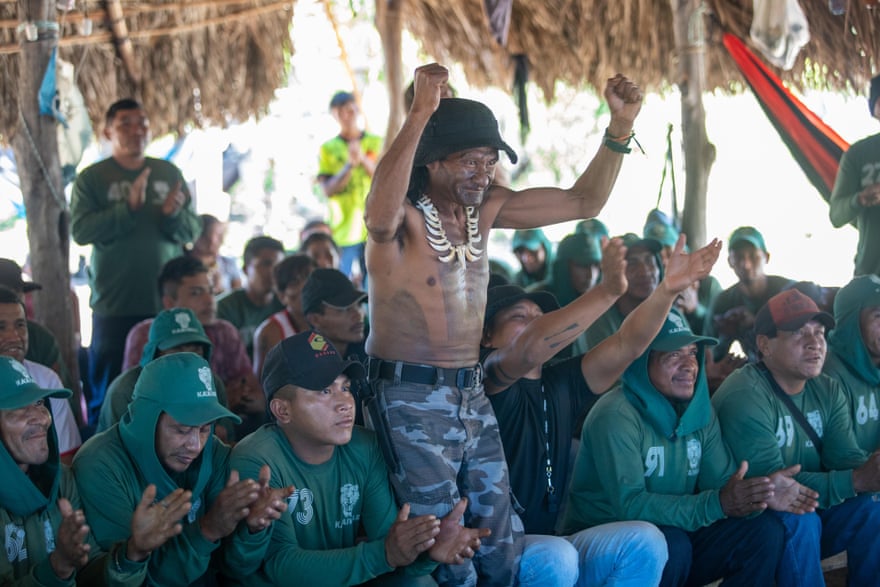 Guajajara leader Pedro dos Santos Uiriri welcomes the Javari activists to Zutiwa for the week-long exchange
