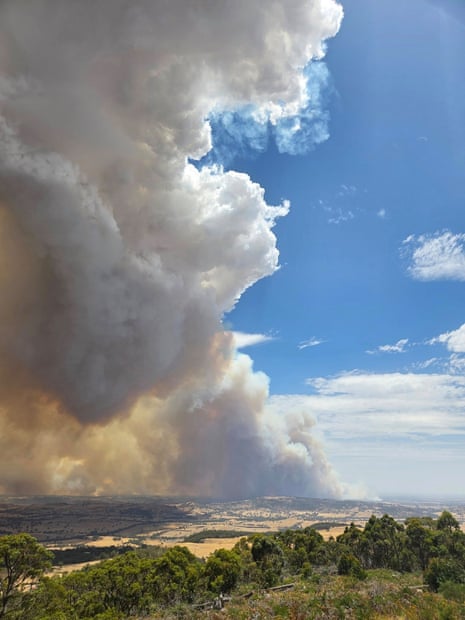 Fire at Mt Wombat in the Strathbogie Ranges, Victoria