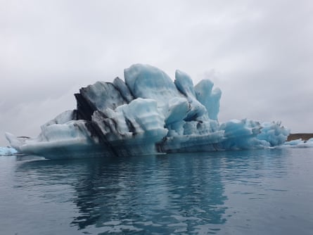 Mini-icebergs in Jökulsárlón lagoon.