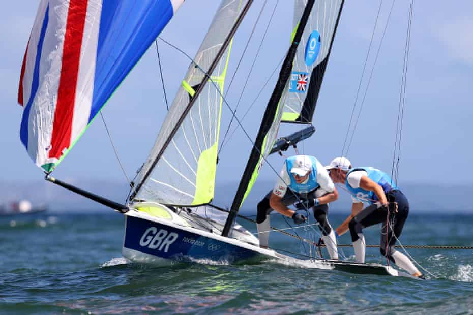 Dylan Fletcher and Stuart Bithell compete on their way to winning gold in the men’s skiff 49er class.