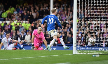 Anthony Gordon scores Everton’s second goal during the Premier League match against Crystal Palace at Goodison Park.